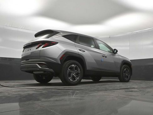 New 2026 Hyundai Tucson Blue SE AWD/4WD image 38