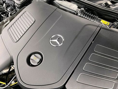 New 2026 Mercedes-Benz CLE 300 4MATIC Coupe image 17