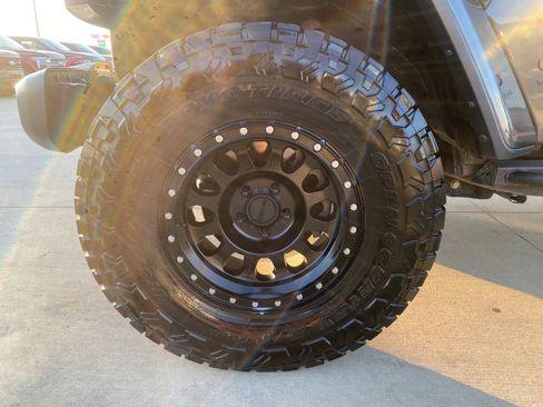 Used 2020 Jeep Wrangler Unlimited Rubicon AWD/4WD image 10