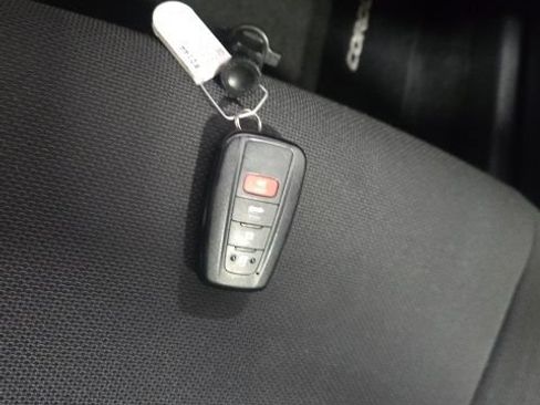 Used 2021 Toyota Corolla SE w/ Carpet Mat Package (TMS) FWD image 15