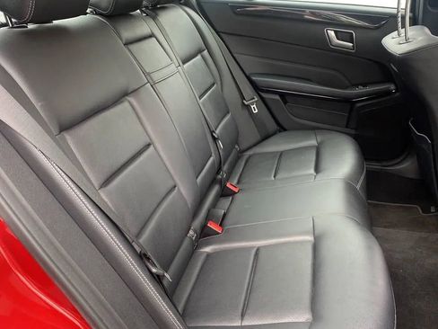 Used 2014 Mercedes-Benz E 350 E 350 4MATIC Sedan 4D image 21