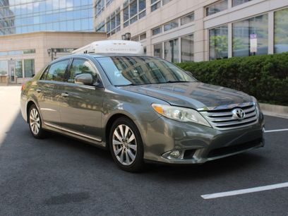 Used 2011 Toyota Avalon Limited