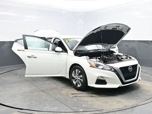 Used 2021 Nissan Altima 2.5 S image 32