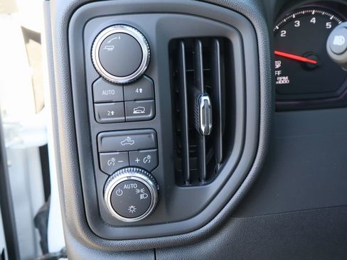 Certified 2026 GMC Sierra 1500 Pro w/ Pro Value Package image 11