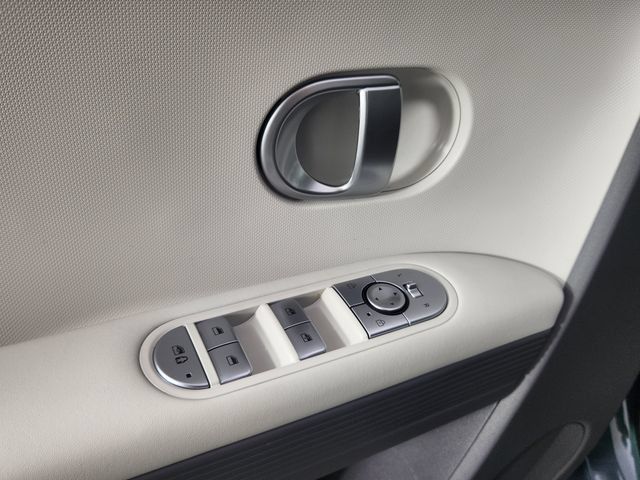 Certified 2024 Hyundai Ioniq 5 SEL AWD/4WD image 10