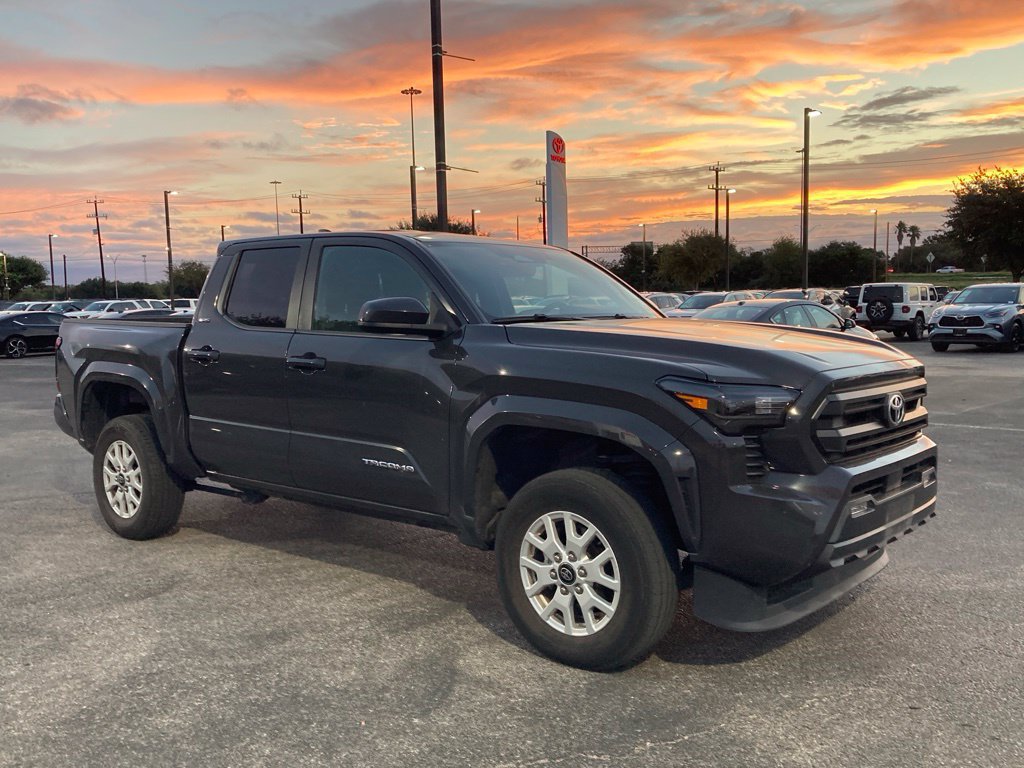 Used 2024 Toyota Tacoma SR5 AWD/4WD image 3