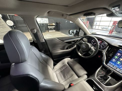 Used 2025 Subaru Legacy Limited image 7
