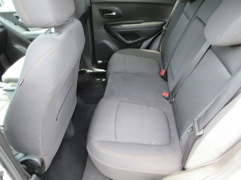 Certified 2020 Chevrolet Trax LT FWD image 14