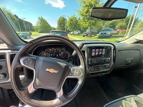Used 2017 Chevrolet Silverado 1500 LT w/ All Star Edition AWD/4WD image 18