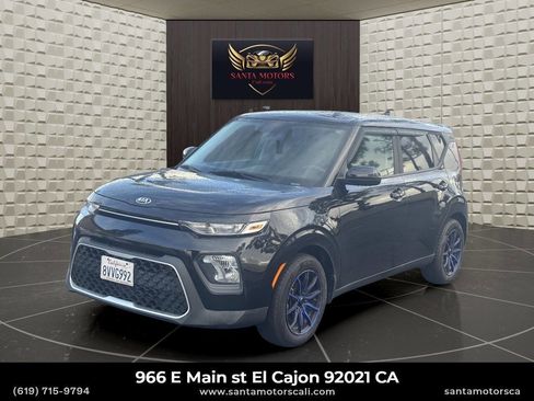 Used 2021 Kia Soul LX image 1