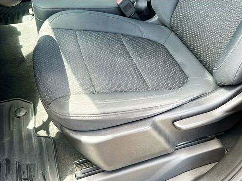 Used 2019 Chevrolet Silverado 1500 Custom w/ Custom Value Package AWD/4WD image 20