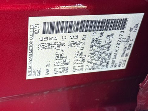 Used 2023 Nissan Rogue S FWD image 39