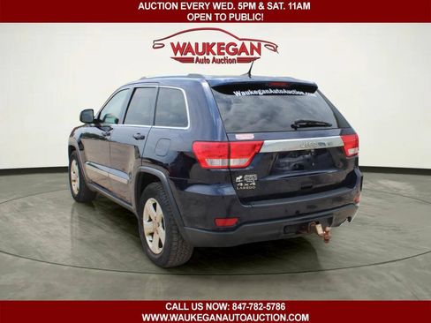 Used 2012 Jeep Grand Cherokee Laredo AWD/4WD image 4