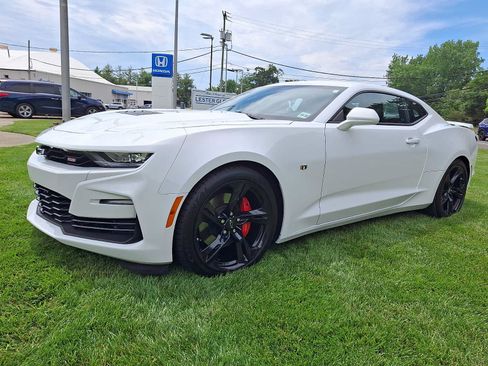Used 2024 Chevrolet Camaro SS RWD image 3