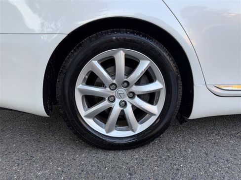 Used 2007 Lexus LS 460 RWD image 17