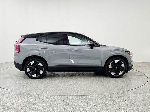 New 2026 Volvo EX30 Plus w/ Protection Package image 4