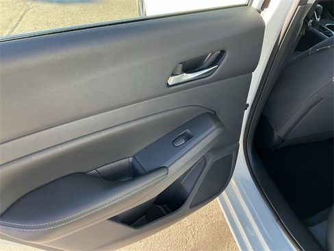 Used 2022 Nissan Altima 2.5 SV image 19