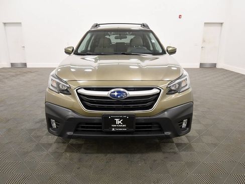 Used 2022 Subaru Outback Premium AWD/4WD image 11