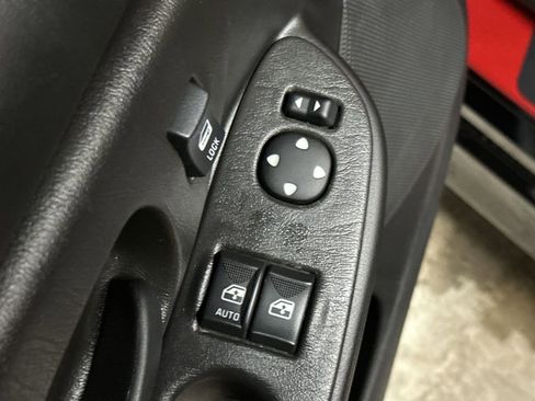 Used 2004 Chevrolet Monte Carlo SS image 13