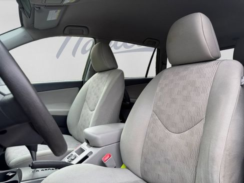 Used 2012 Toyota RAV4 4WD w/ Value Pkg image 15