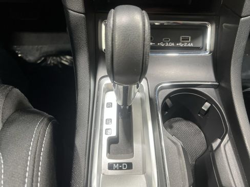 Used 2024 Subaru Ascent Premium w/ Convenience Package AWD/4WD image 19