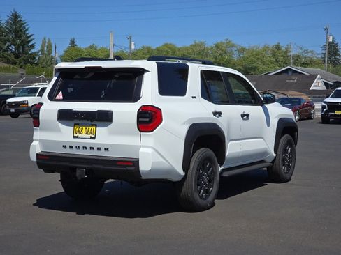 New 2026 Toyota 4Runner SR5 RWD image 5