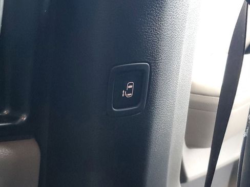 New 2026 Kia Carnival LX FWD image 24