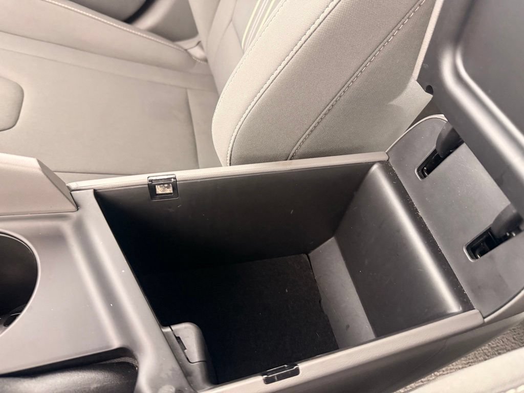 Used 2024 Hyundai Elantra SEL FWD image 37