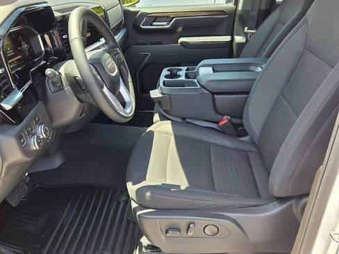 Certified 2026 GMC Sierra 1500 SLE w/ Preferred Package AWD/4WD image 10