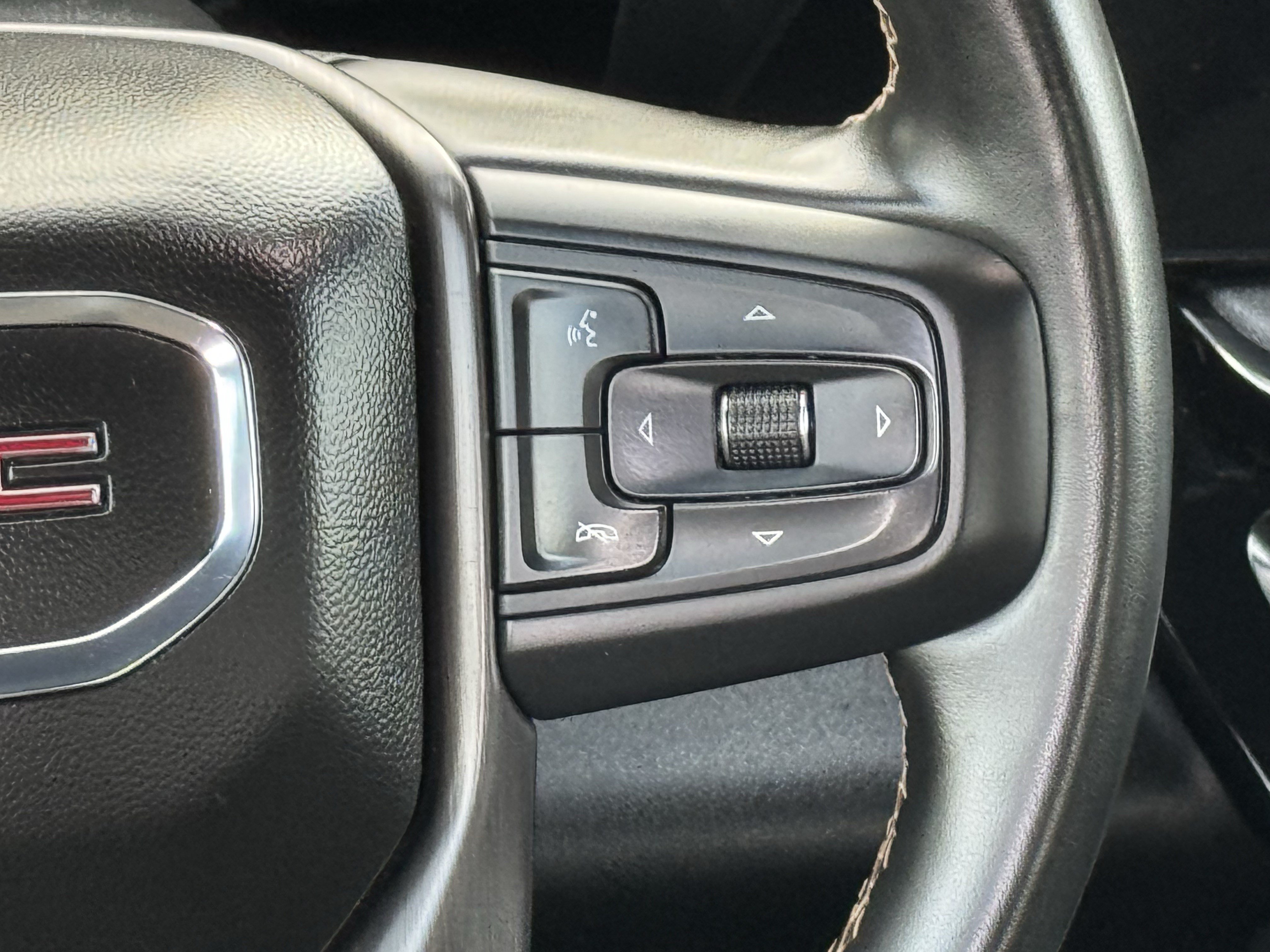Used 2026 GMC Sierra 2500 AT4 AWD/4WD image 13