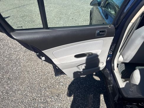 Used 2009 Chevrolet Cobalt LT image 14