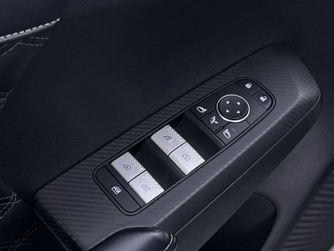 Used 2022 Mitsubishi Outlander SEL image 15