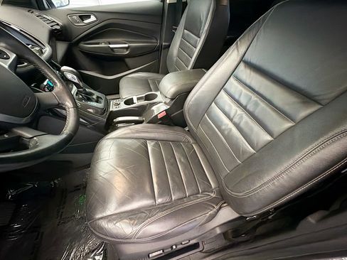 Used 2016 Ford Escape Titanium FWD image 11