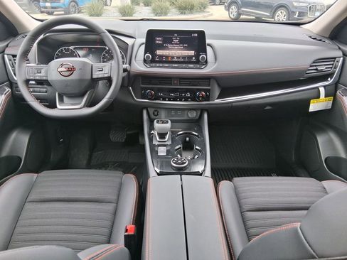 New 2026 Nissan Rogue SV AWD/4WD image 10