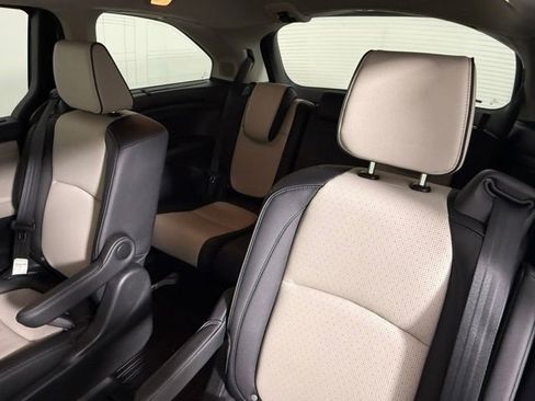 Used 2026 Honda Odyssey Elite image 40