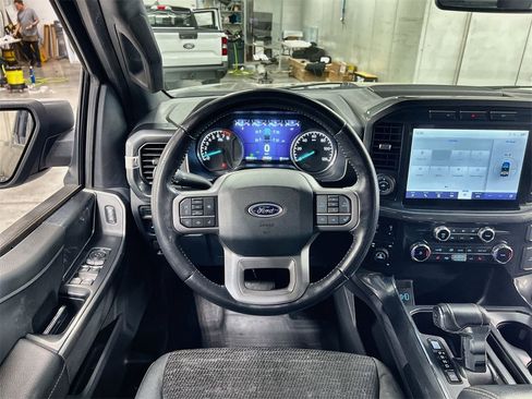 Used 2022 Ford F150 XLT w/ Equipment Group 302A High image 17