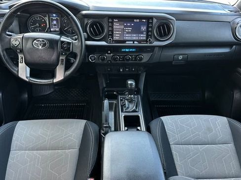 Used 2023 Toyota Tacoma TRD Off-Road image 14