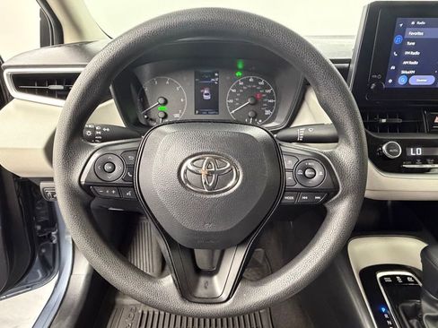 Used 2024 Toyota Corolla LE w/ LE Convenience Package image 21