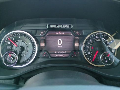 Used 2021 RAM 1500 Laramie image 30