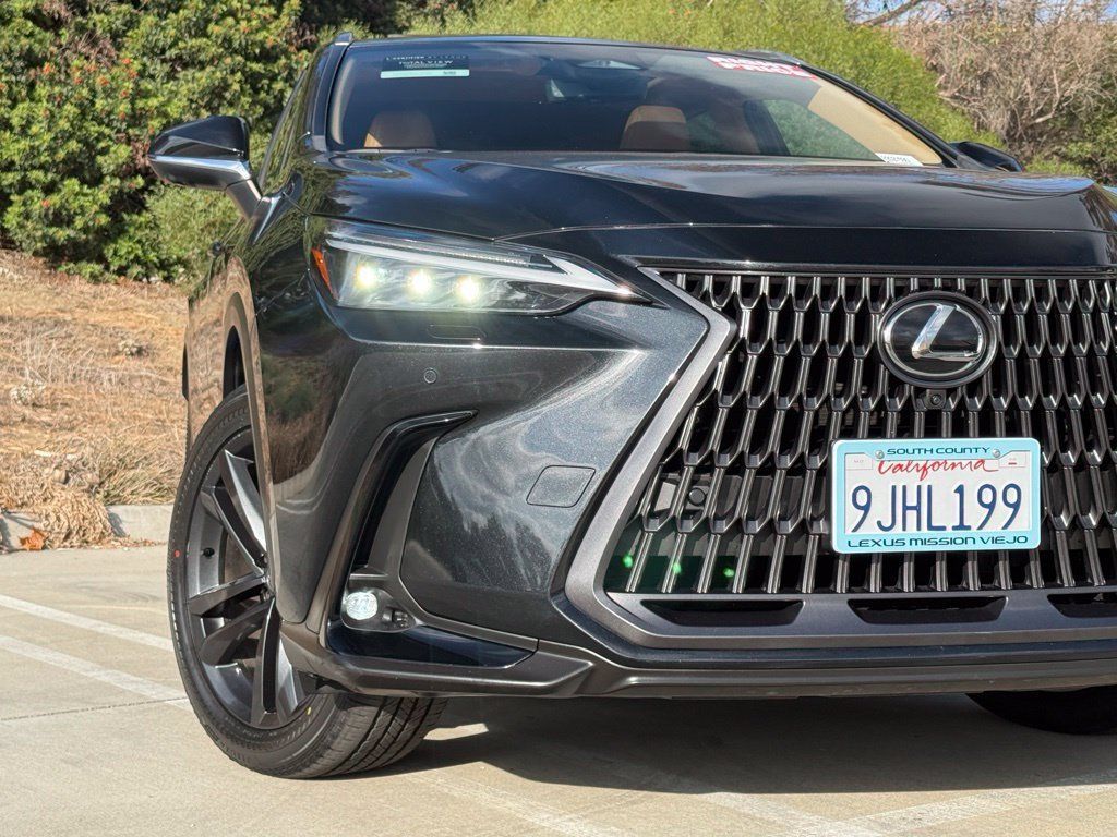 Used 2024 Lexus NX 450h+ AWD w/ Vision Package image 7