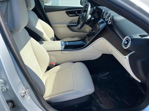 Used 2025 Mercedes-Benz C 300 Sedan image 15