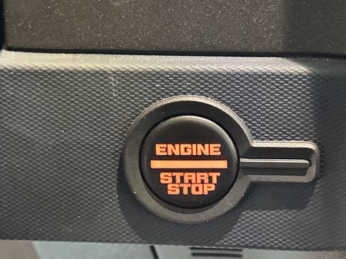 Used 2024 Ford Bronco Raptor image 31