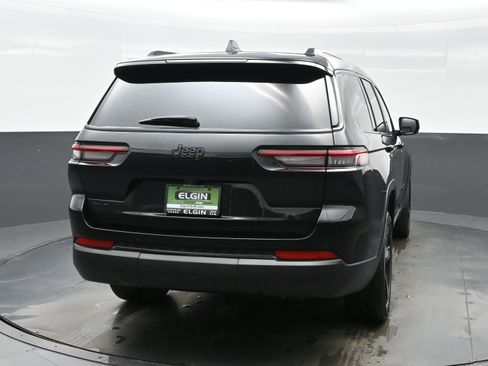 Used 2024 Jeep Grand Cherokee L Altitude image 5