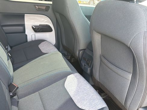 Used 2025 Ford Maverick XLT w/ XLT Luxury Package image 10