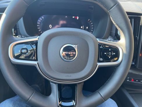 New 2026 Volvo XC60 B5 Ultra w/ Climate Package image 27