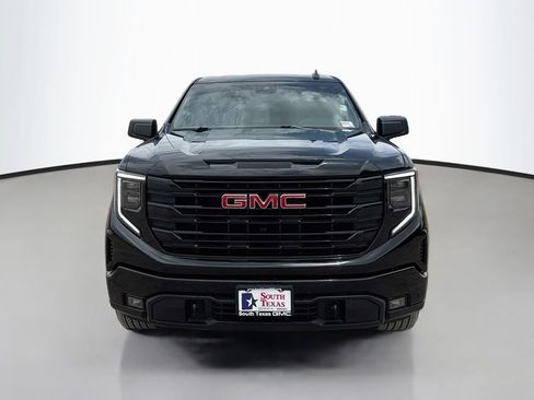Used 2025 GMC Sierra 1500 Elevation RWD image 2