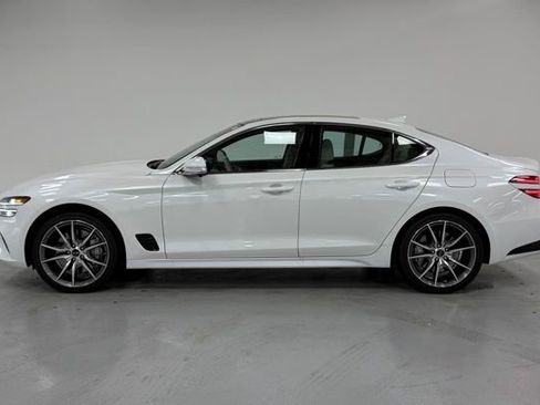 Used 2026 Genesis G70 2.5T Prestige image 2