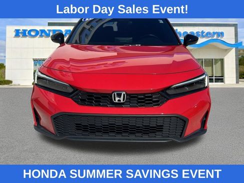 Used 2025 Honda Civic Sport image 2