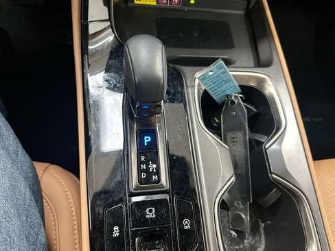 Used 2024 Lexus NX 250 FWD image 22