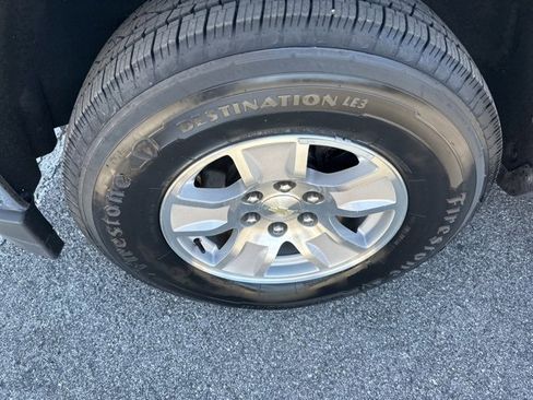 Used 2018 Chevrolet Silverado 1500 LT w/ All Star Edition image 45